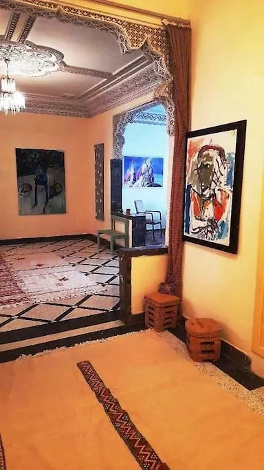 Apartment Un Appartement Spacieux Lumineux Et Artistique Au Centre Ville Fes