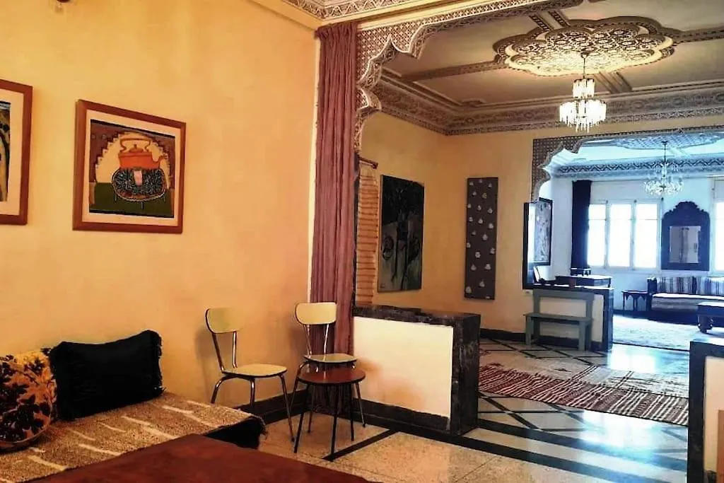 Apartment Un Appartement Spacieux Lumineux Et Artistique Au Centre Ville Fes Morocco